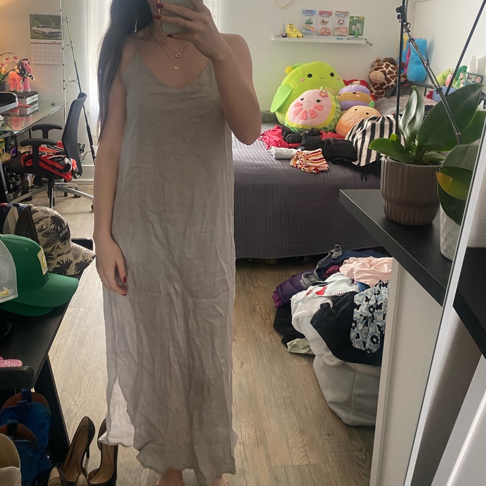 Long grey dress from Lila made in USA